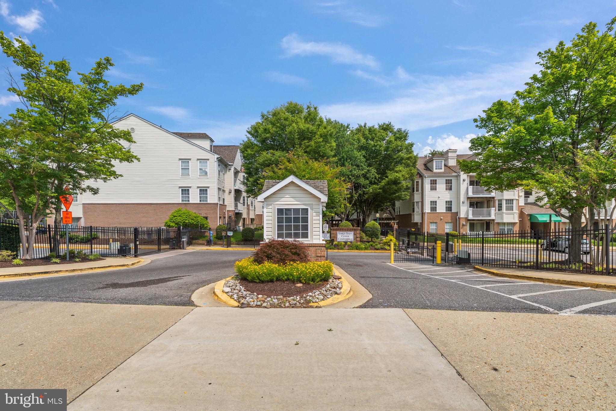 8961 TOWN CENTER CIRCLE 1-311