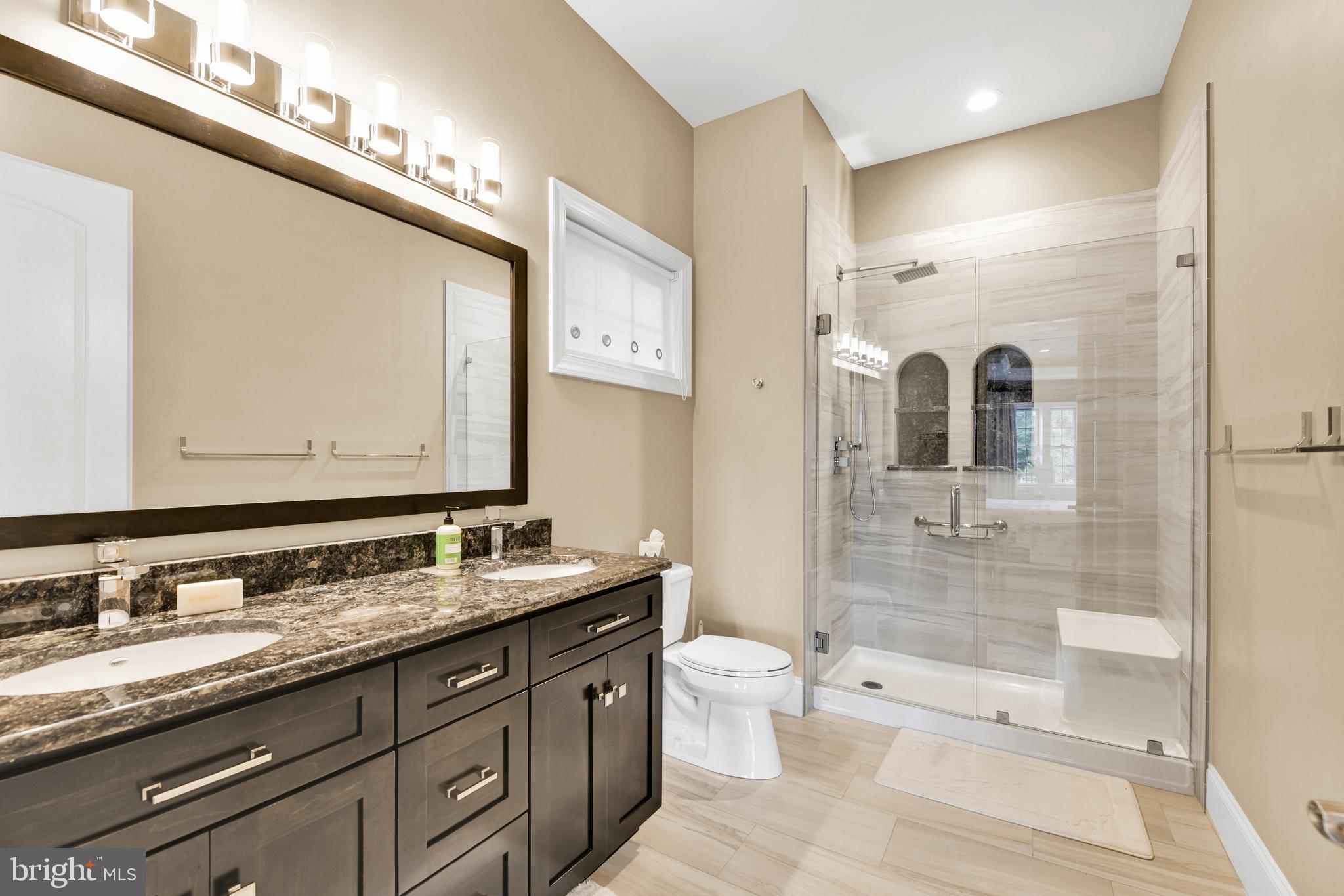 STONEHILL - Residential