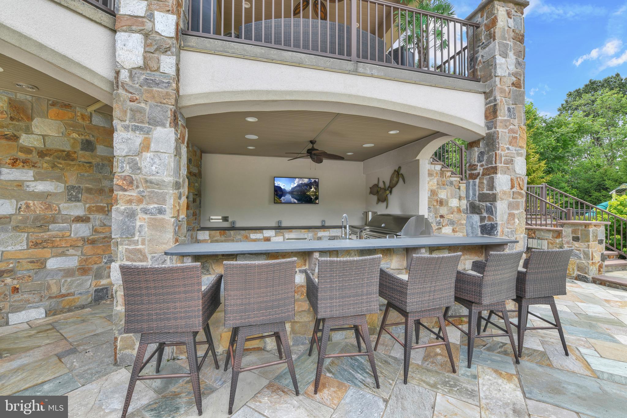 STONEHILL - Residential