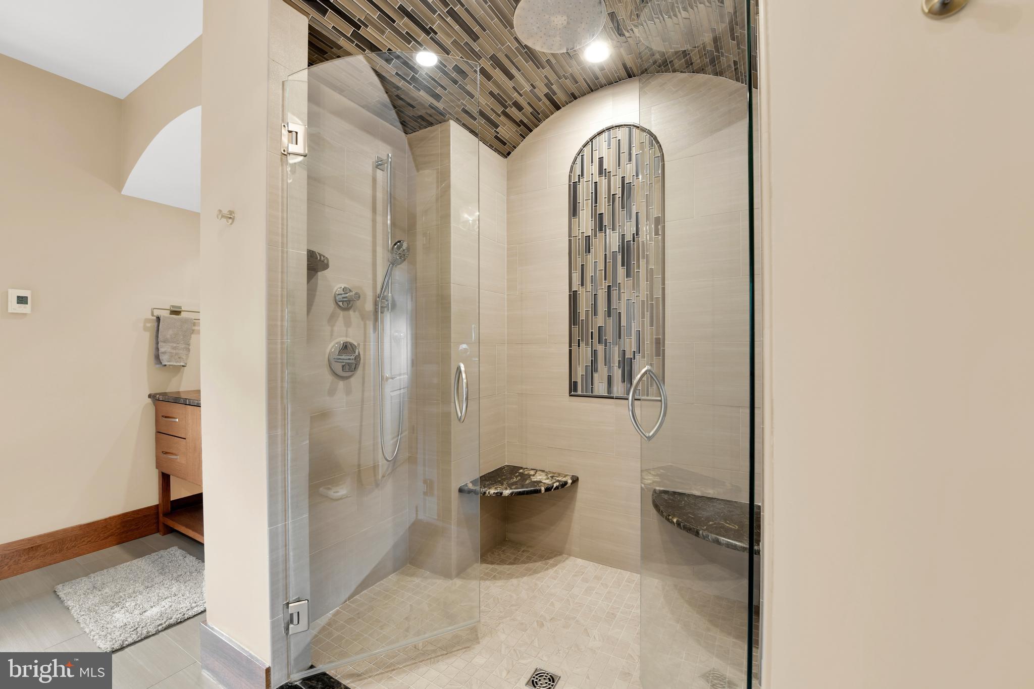 STONEHILL - Residential