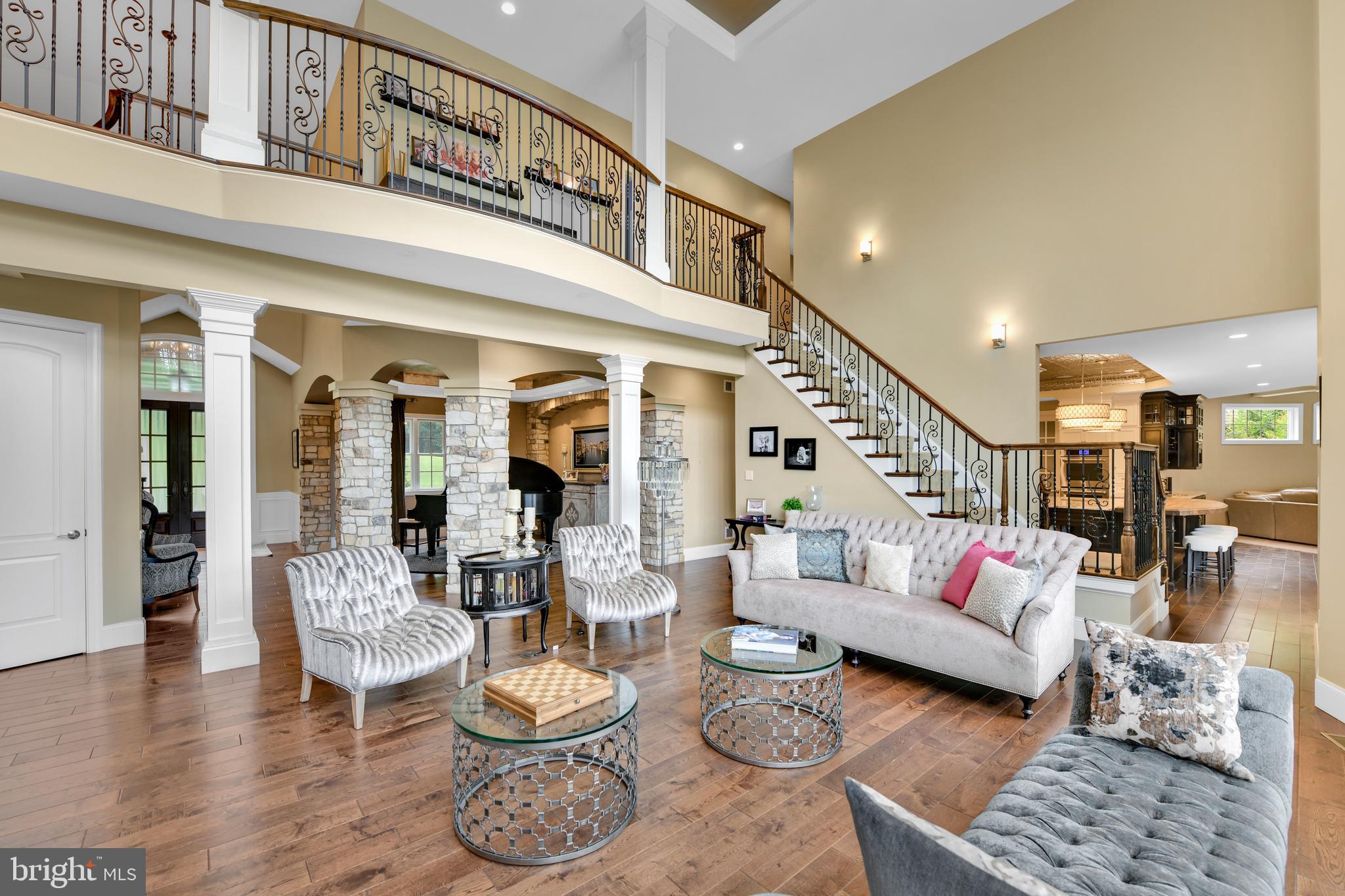 STONEHILL - Residential