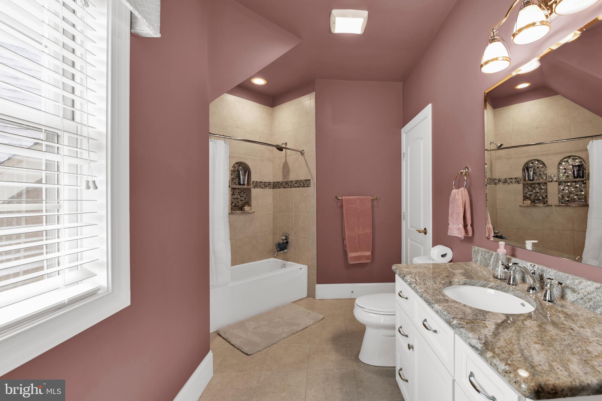 STONEHILL - Residential