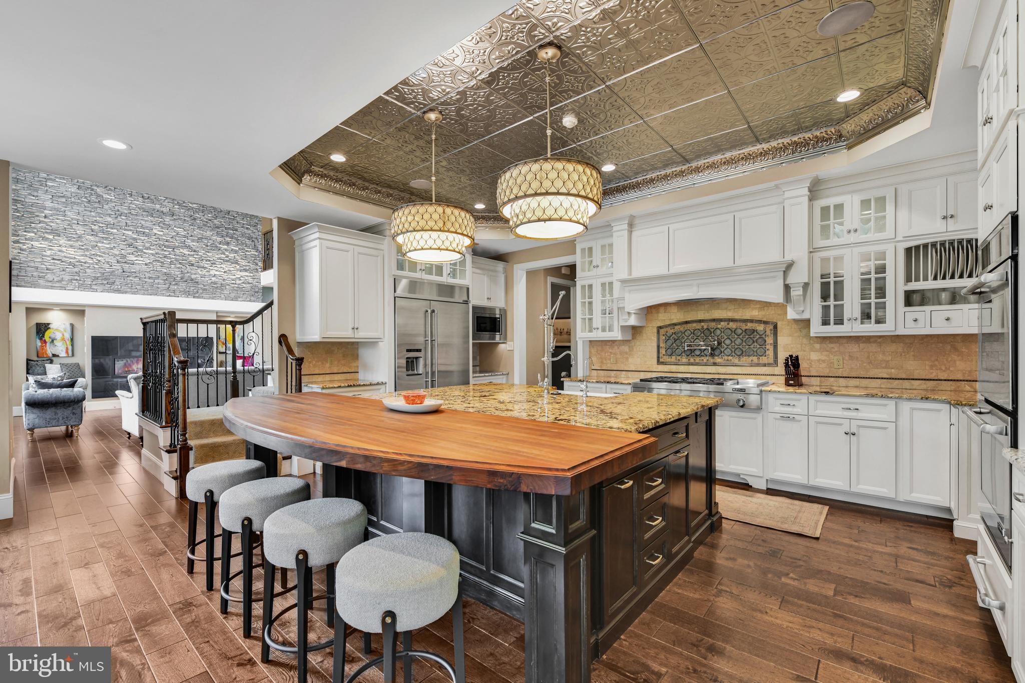 STONEHILL - Residential