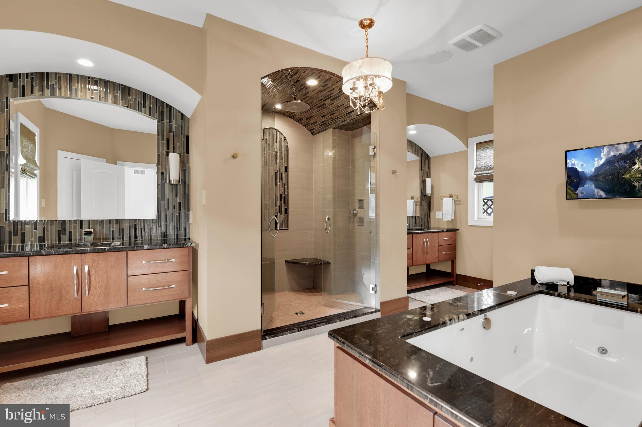 STONEHILL - Residential