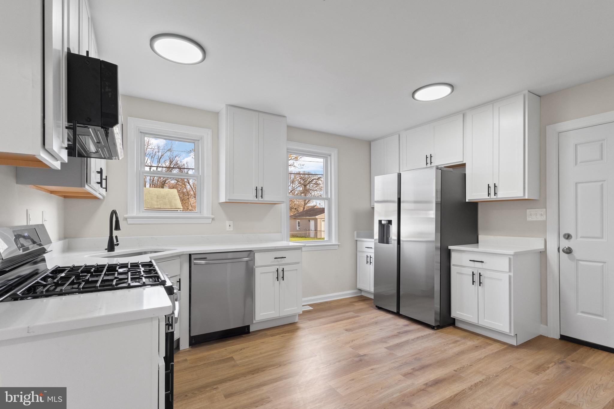 OLE LONGFIELD - Residential