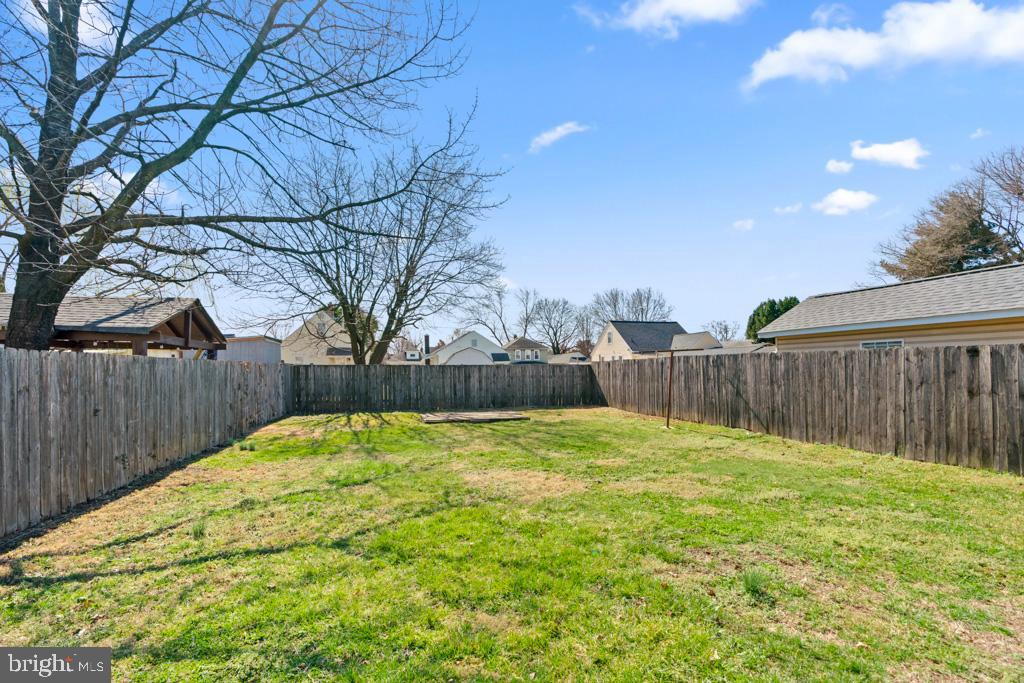 HILLCREST - Residential