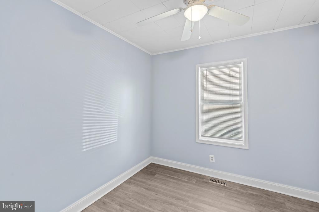 HILLCREST - Residential