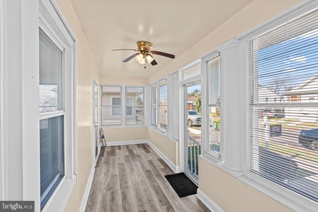 HILLCREST - Residential