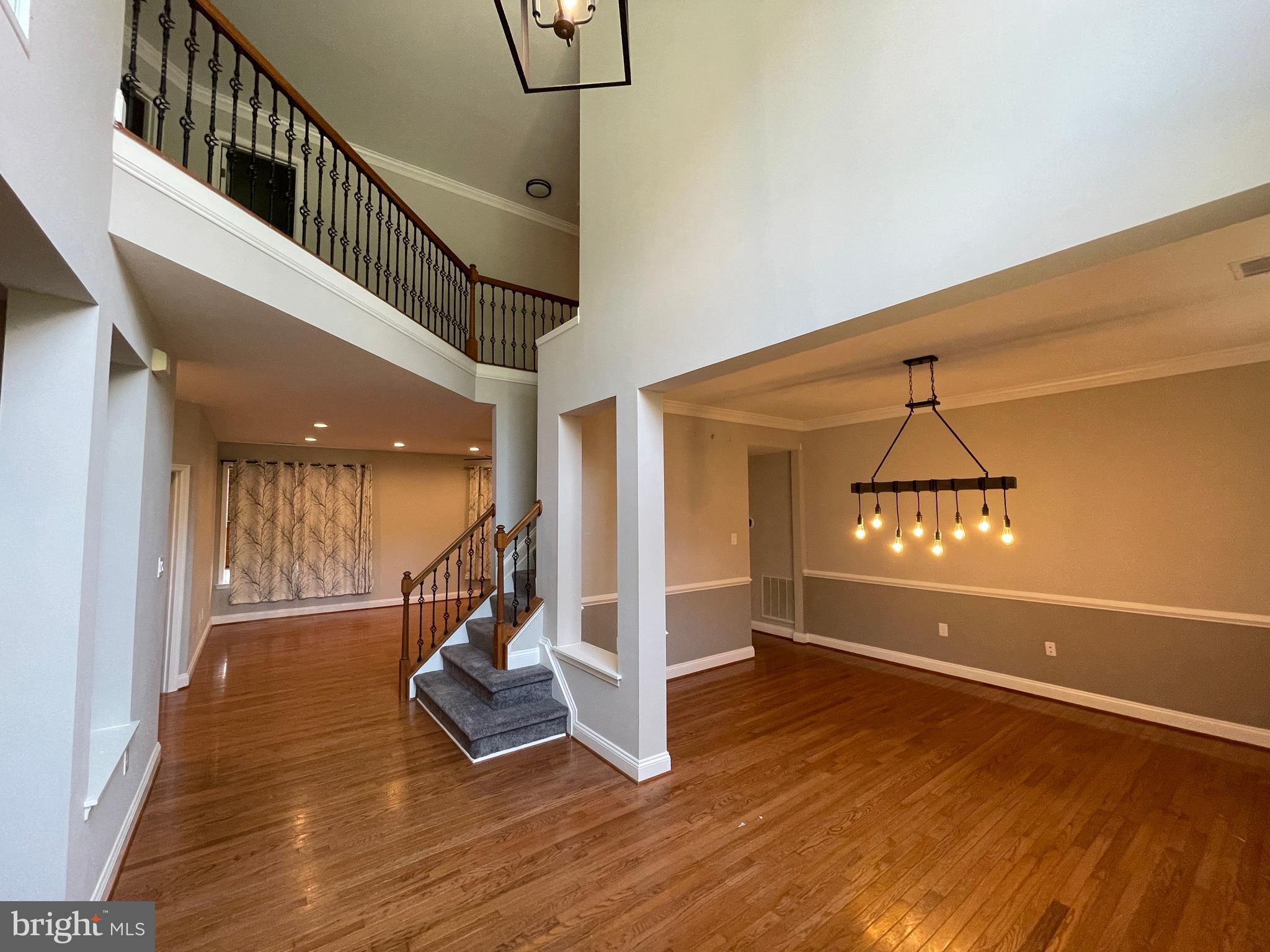 7828 GLASTENBURY COURT