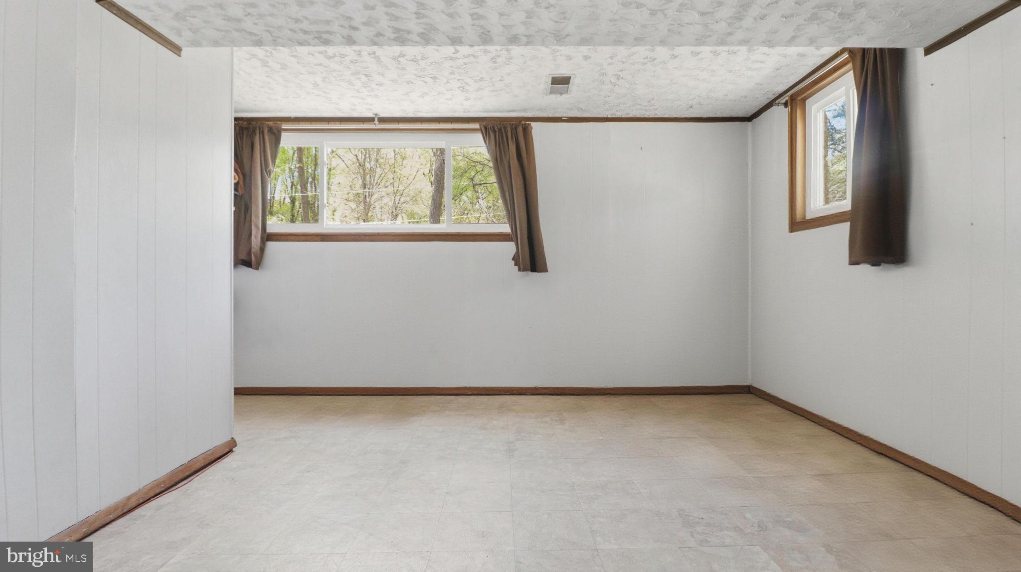 PISCATAWAY HILLS - Residential