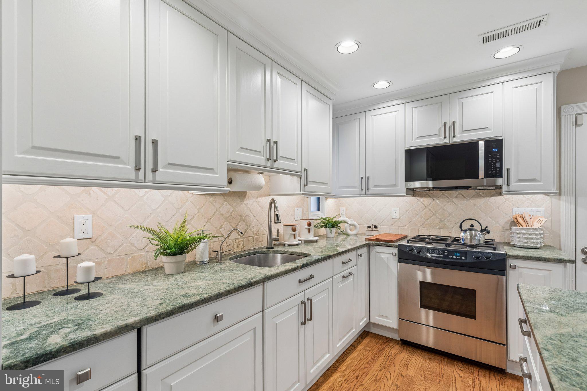 HIGH GATE - Residential
