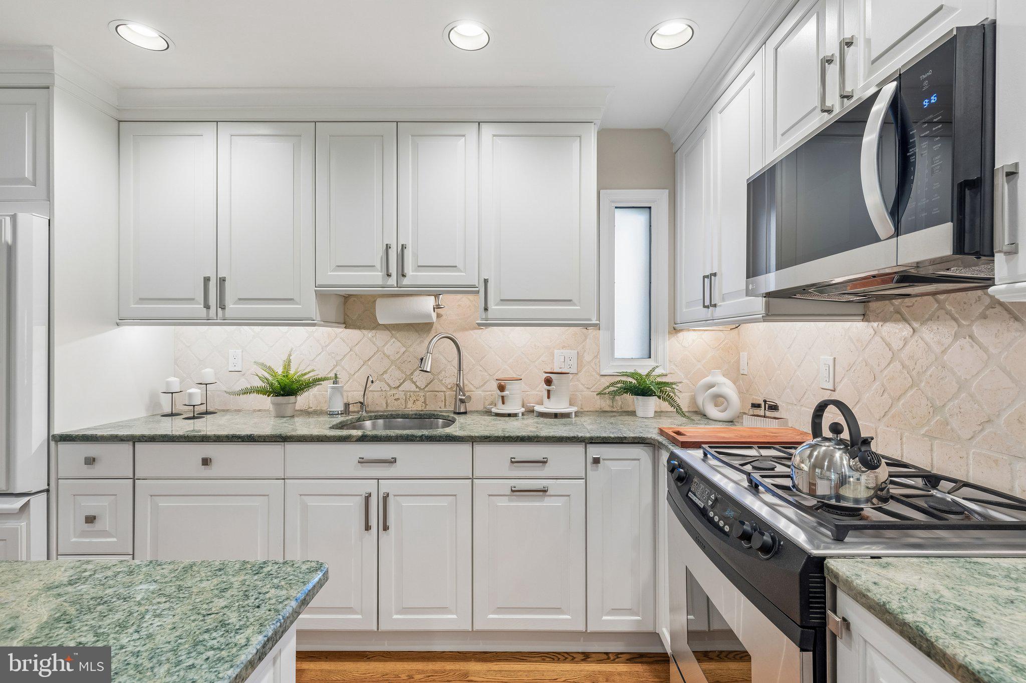 HIGH GATE - Residential