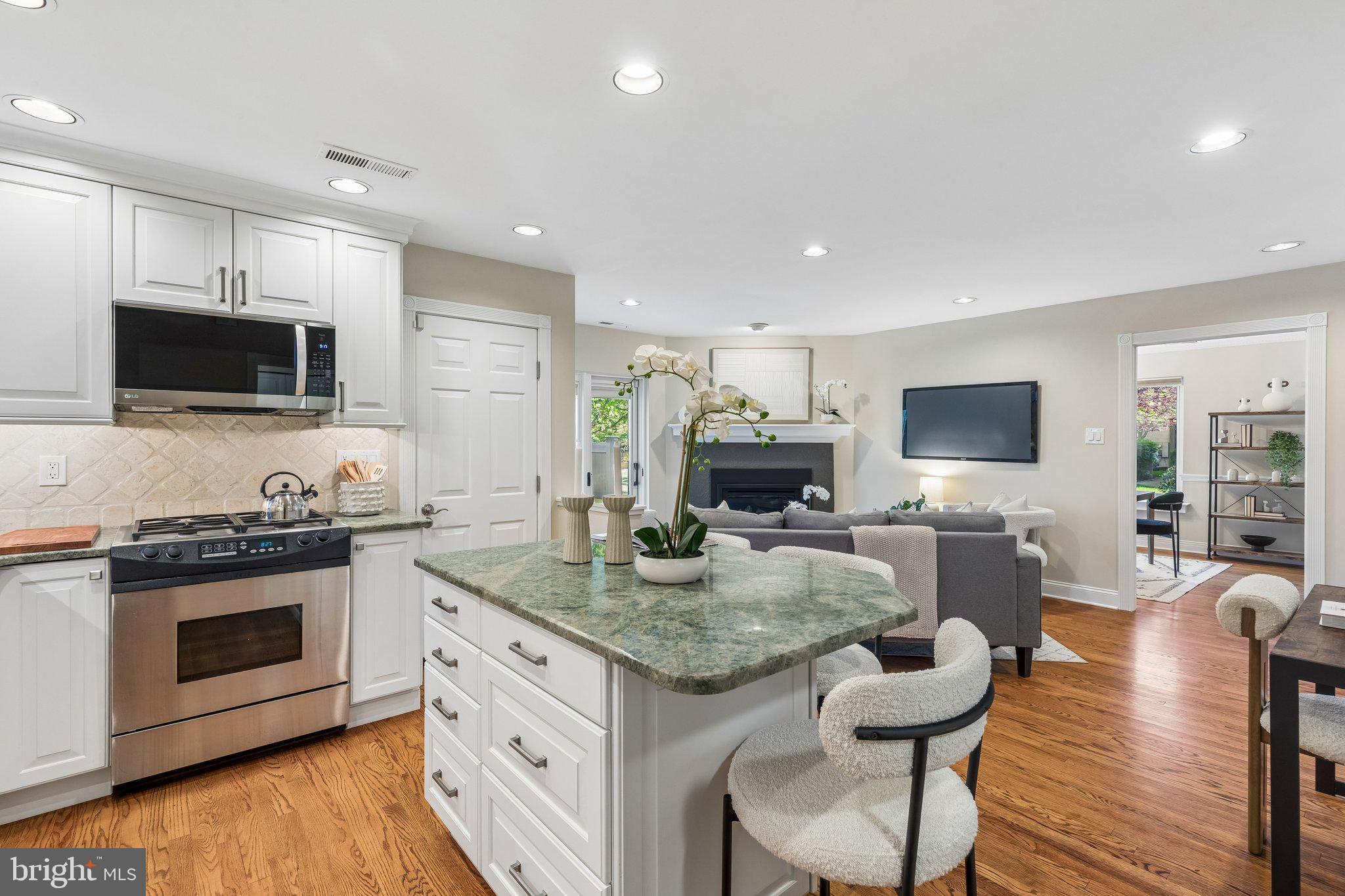HIGH GATE - Residential