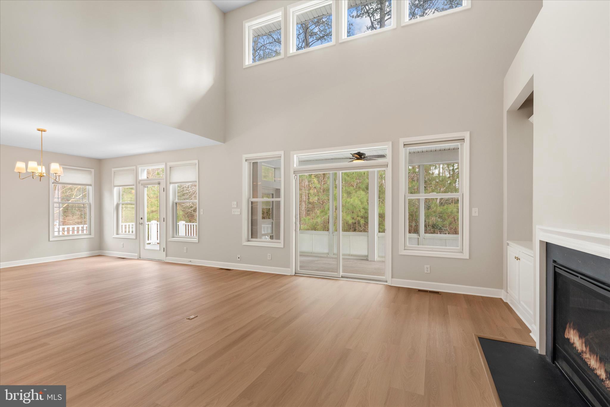 GLEN RIDDLE - Residential