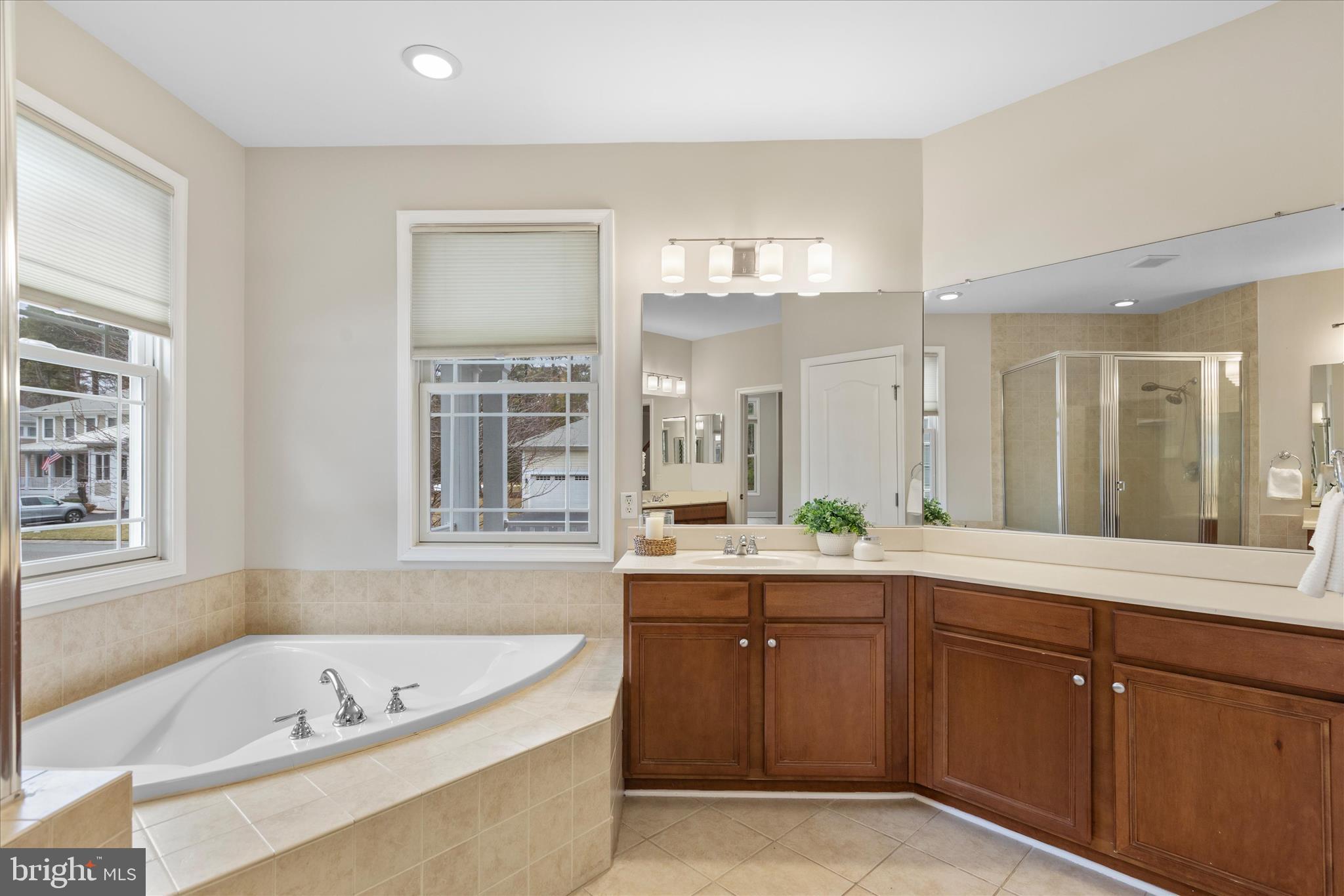 GLEN RIDDLE - Residential