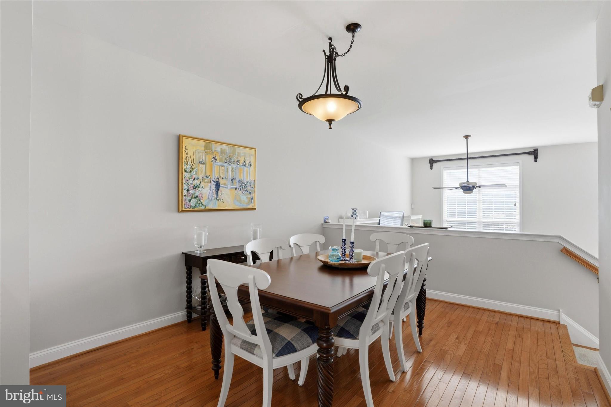FREEDLEY SQUARE - Residential
