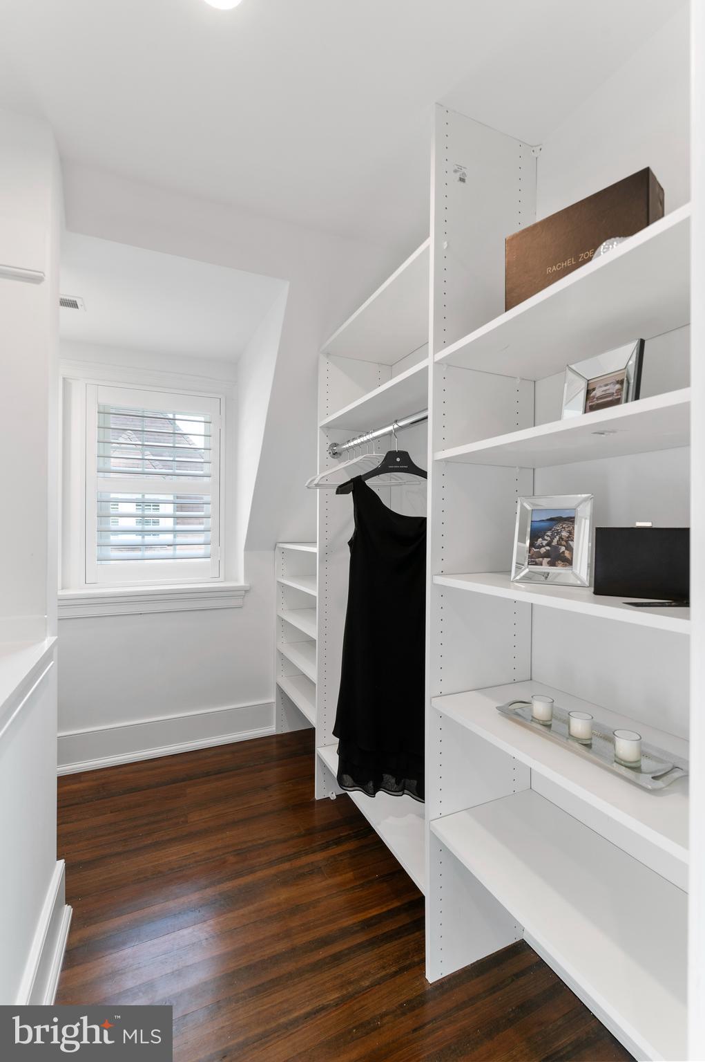 ARDROSSAN - Residential Lease