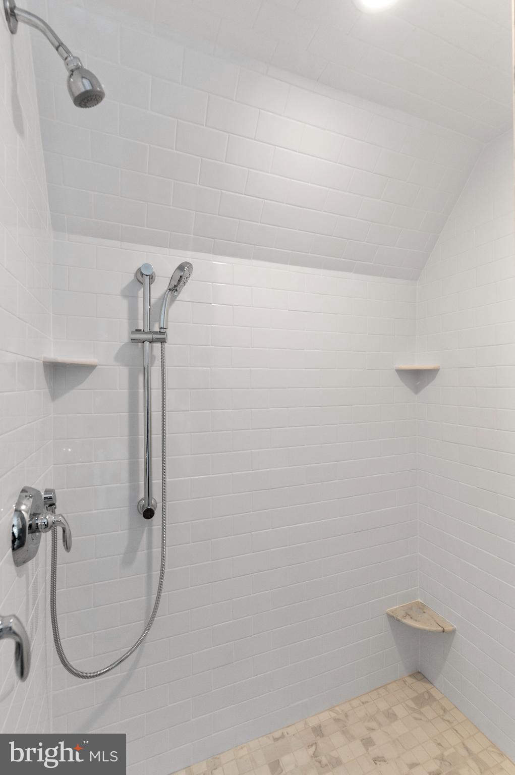 ARDROSSAN - Residential Lease