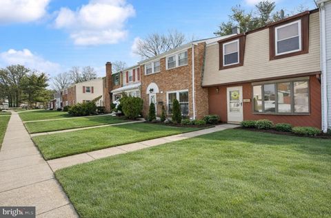 Townhouse For Sale - 184 Rockland Drive<br/> WILLINGBORO, NJ 08046