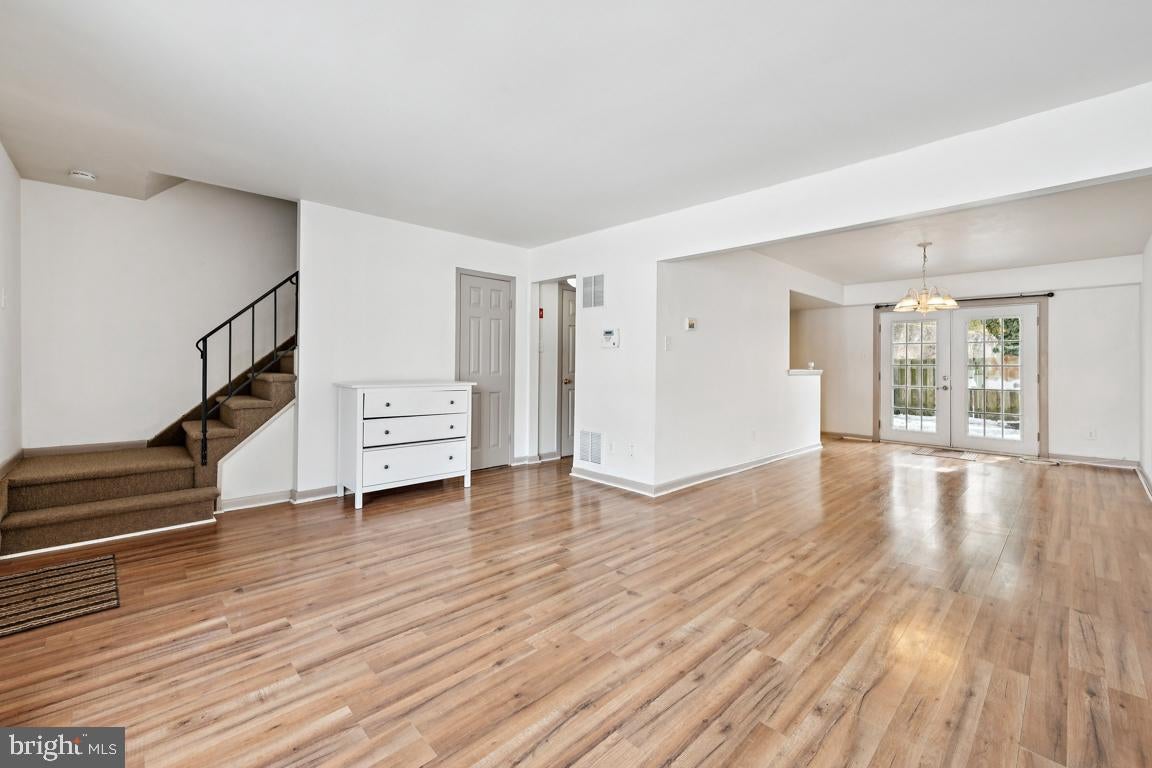 184 ROCKLAND DRIVE