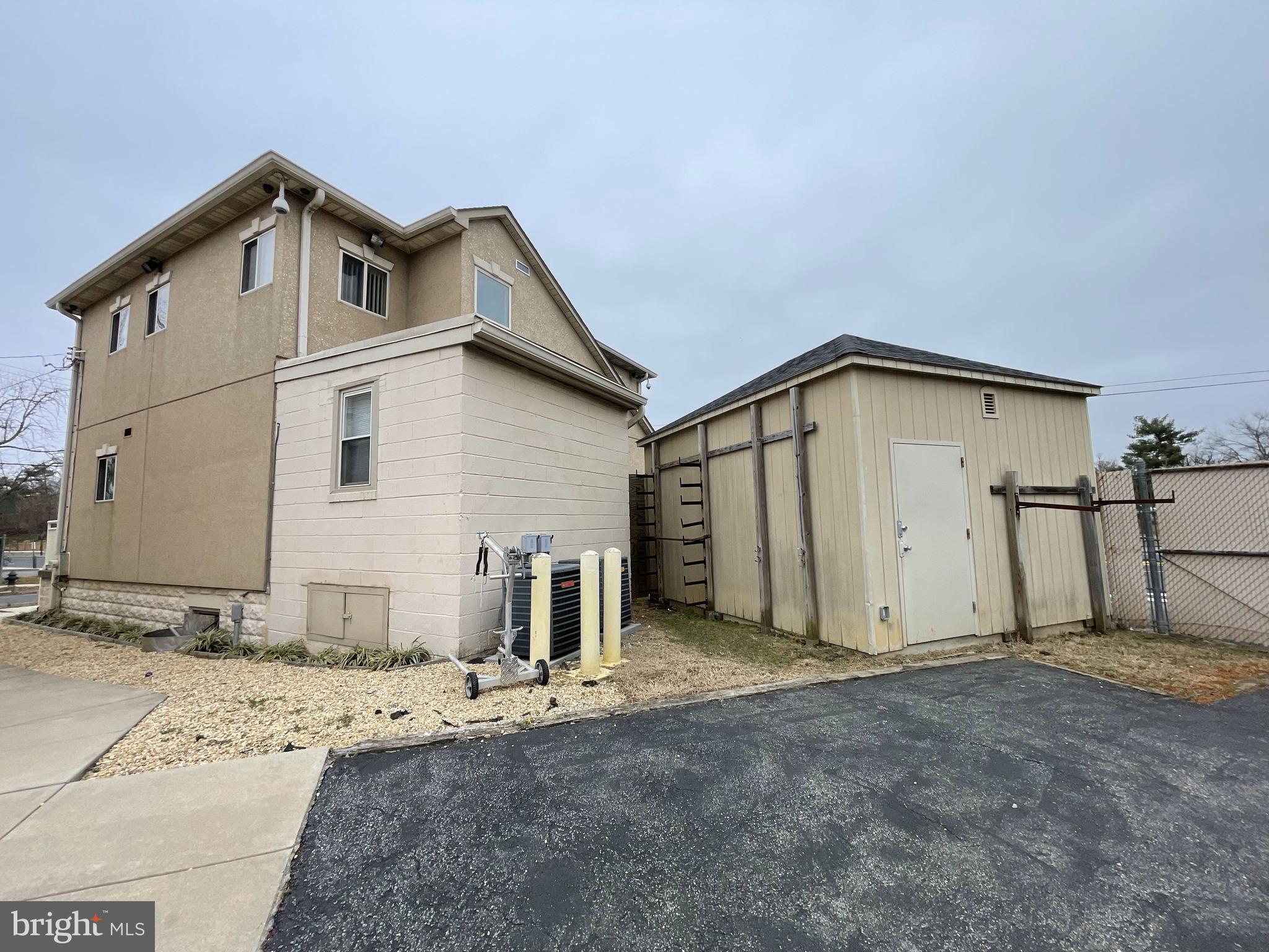 3014 FRANKLIN STREET NE