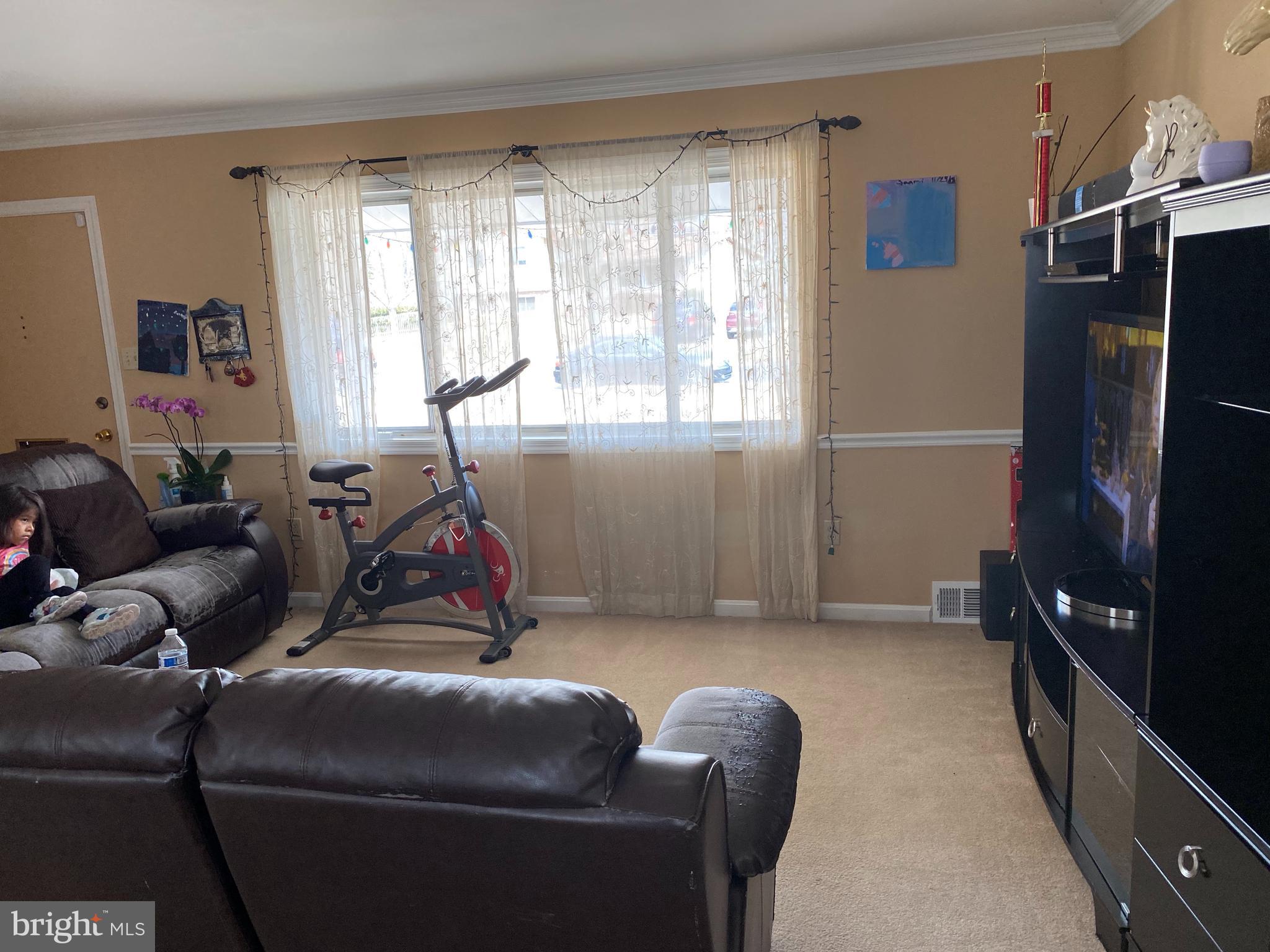 BEL PRE WOODS - Residential