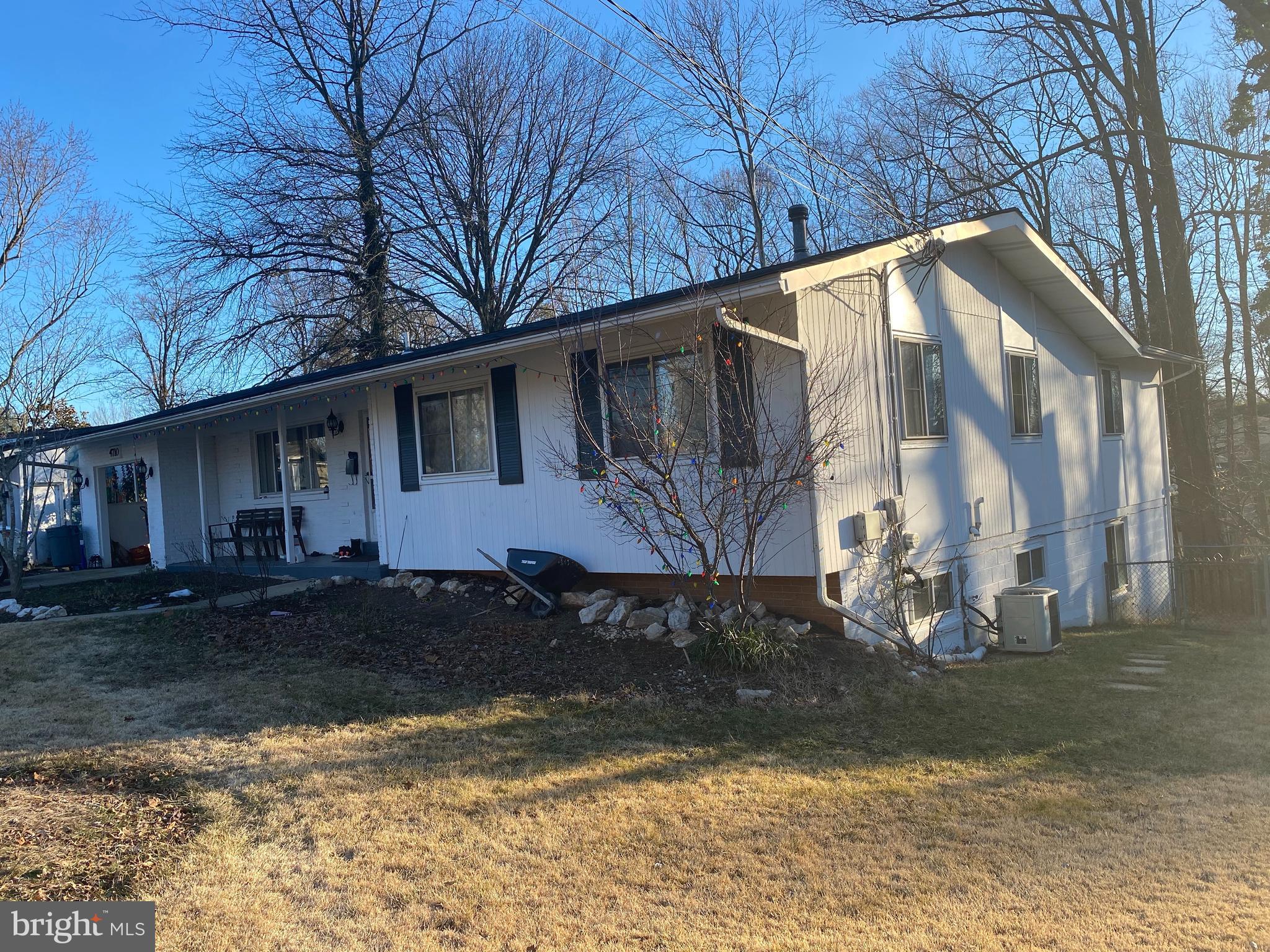 BEL PRE WOODS - Residential