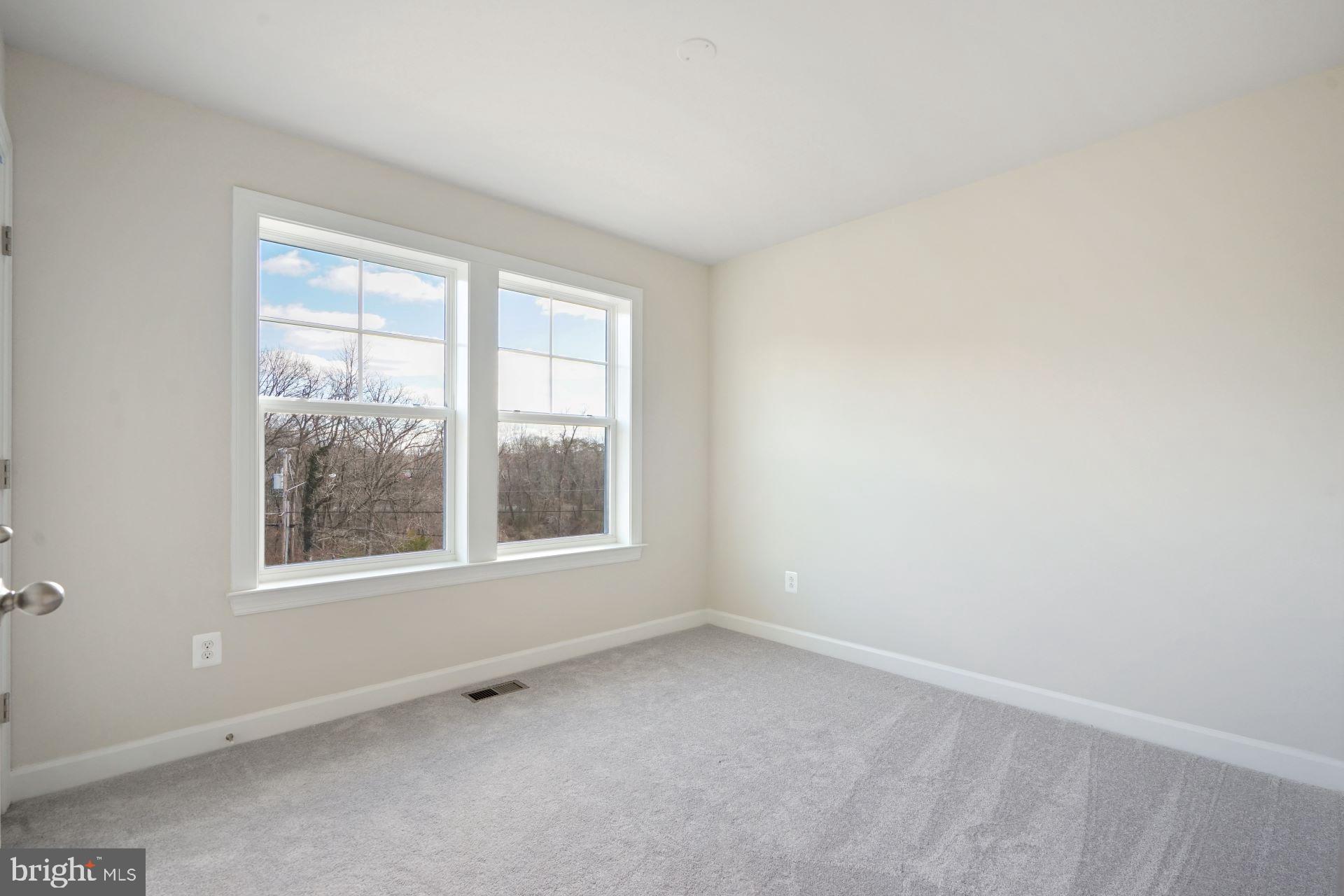 BARRON HEIGHTS - Residential