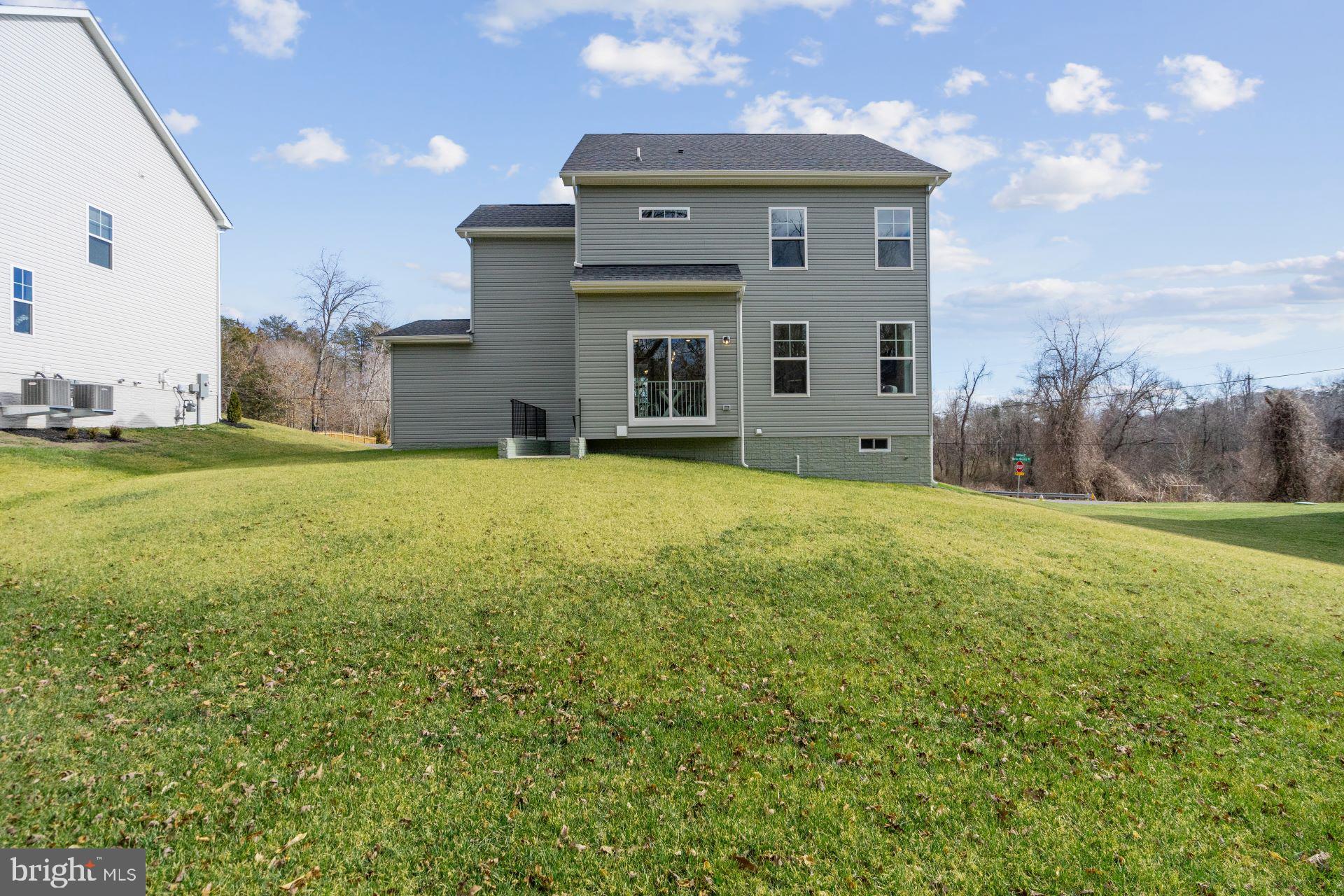 BARRON HEIGHTS - Residential