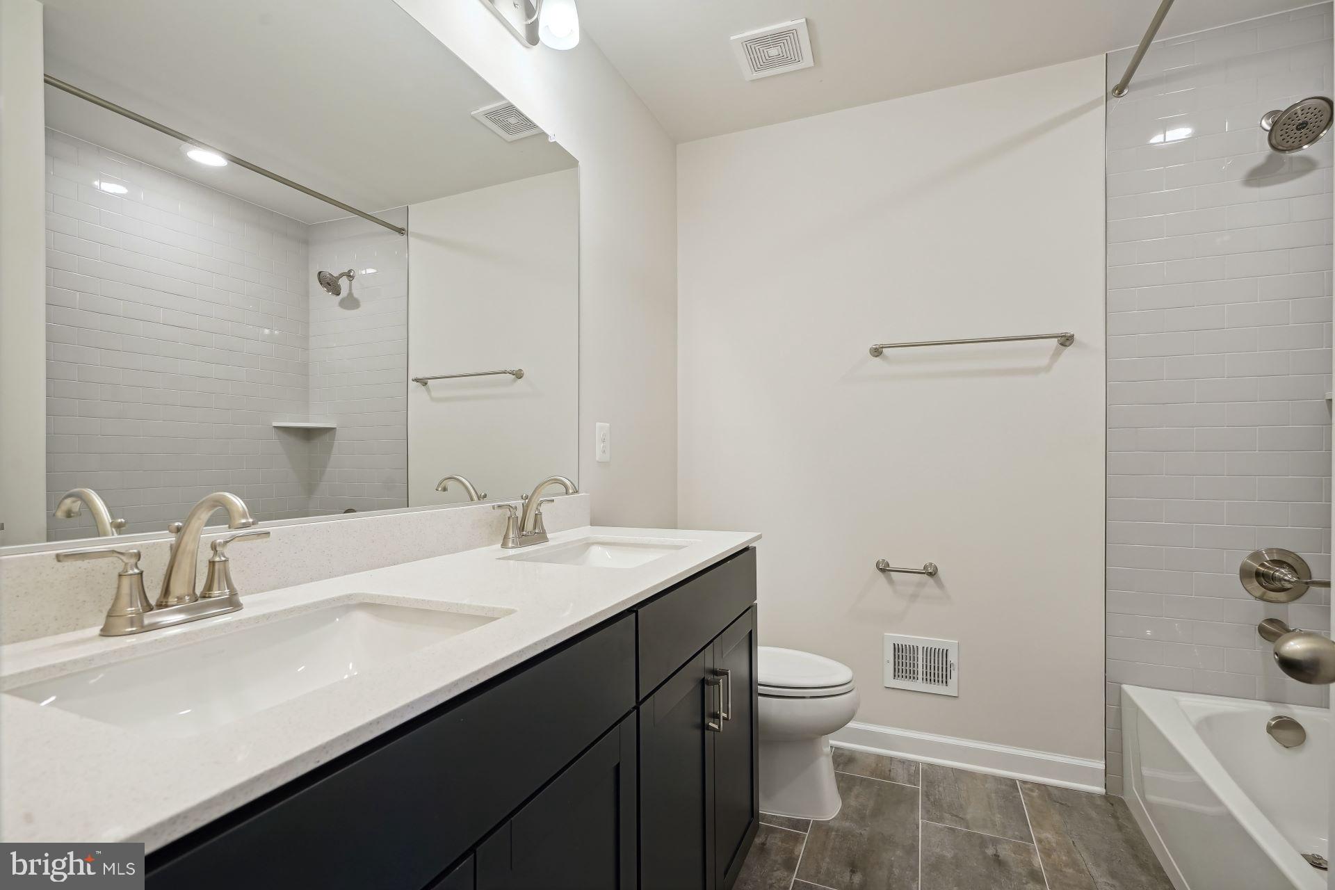 BARRON HEIGHTS - Residential