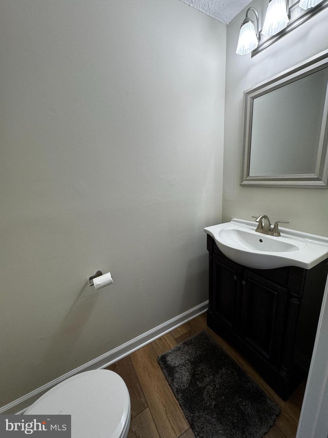 FARMBROOK - Residential Lease