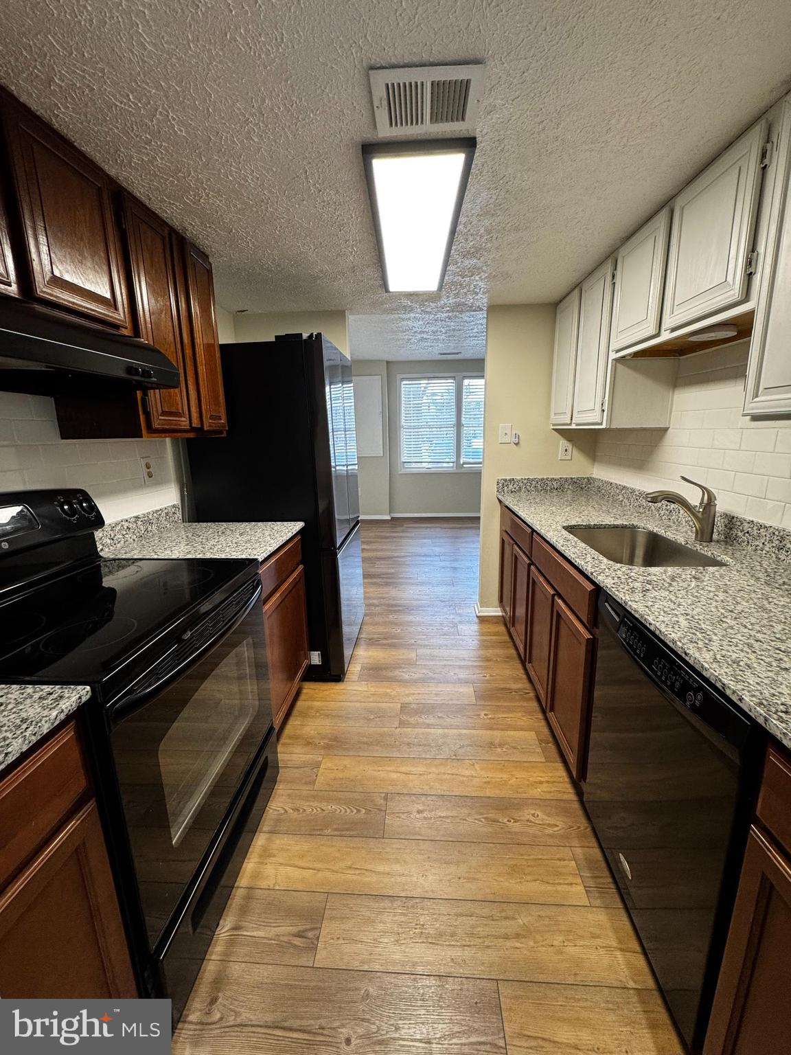 FARMBROOK - Residential Lease