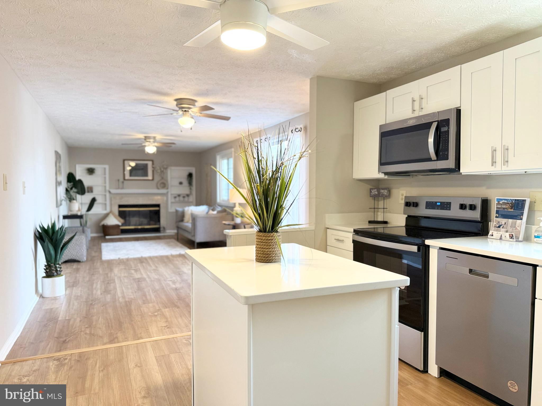 LANDFARE - Residential Lease