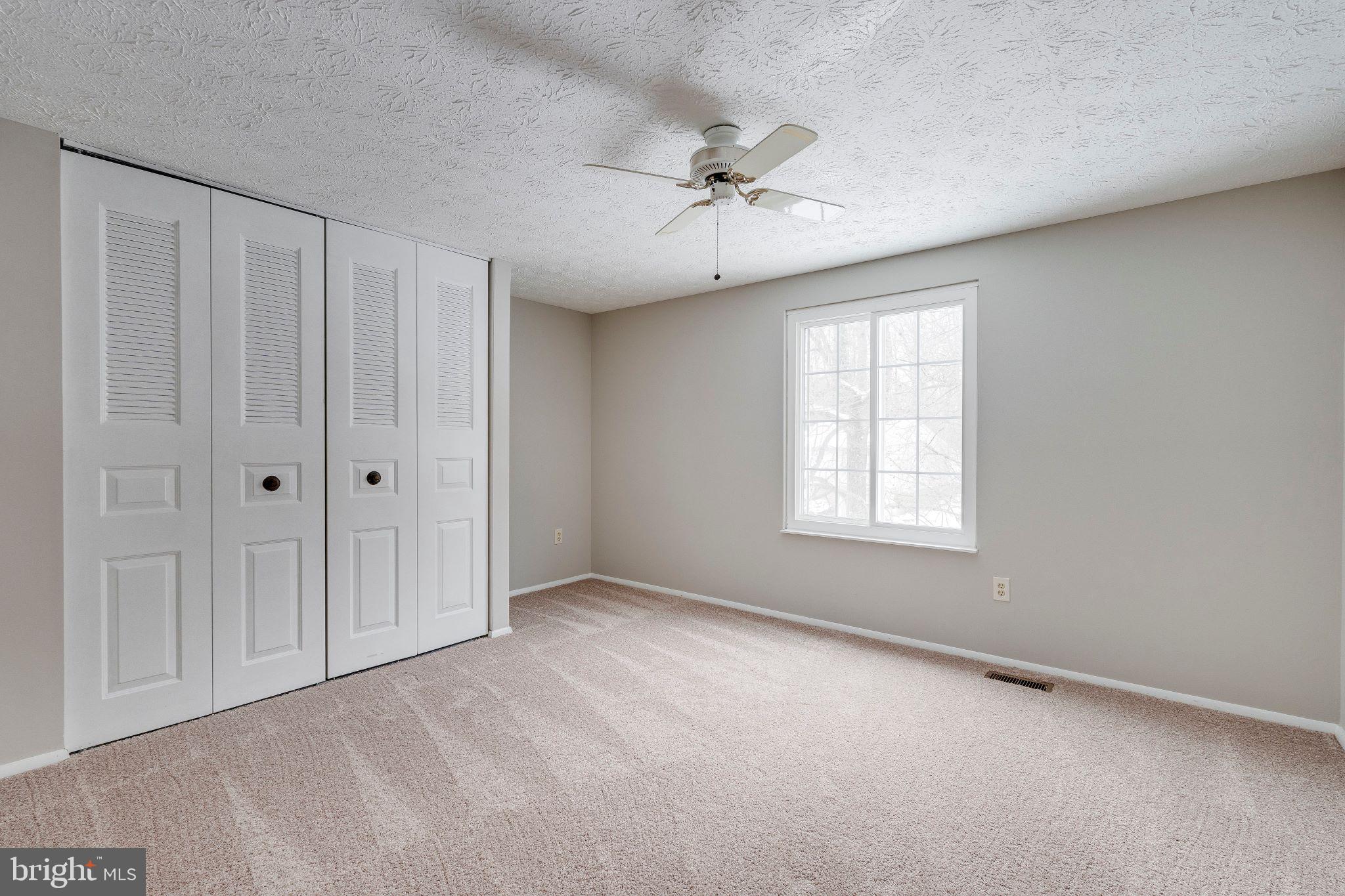 LANDFARE - Residential Lease