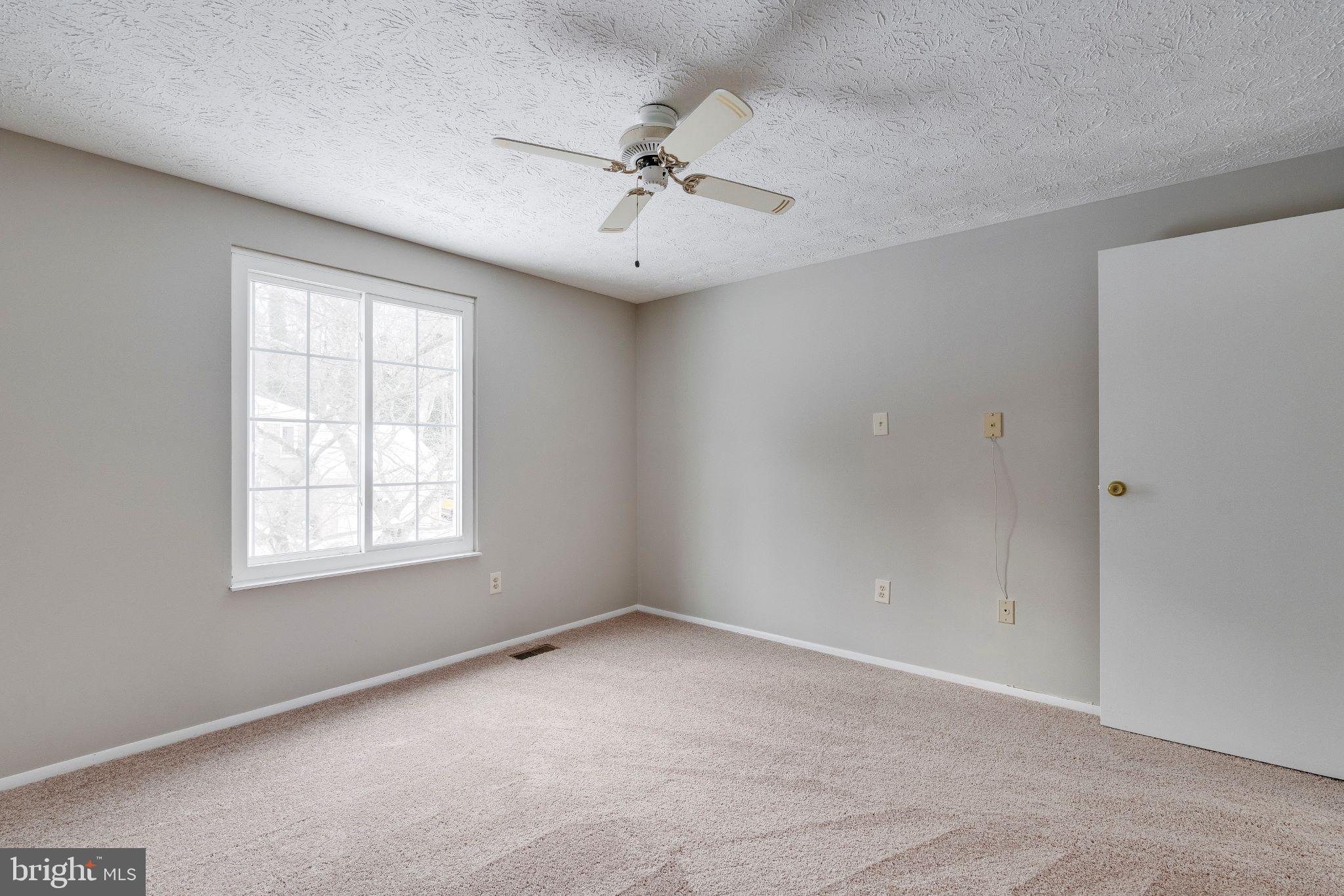 LANDFARE - Residential Lease