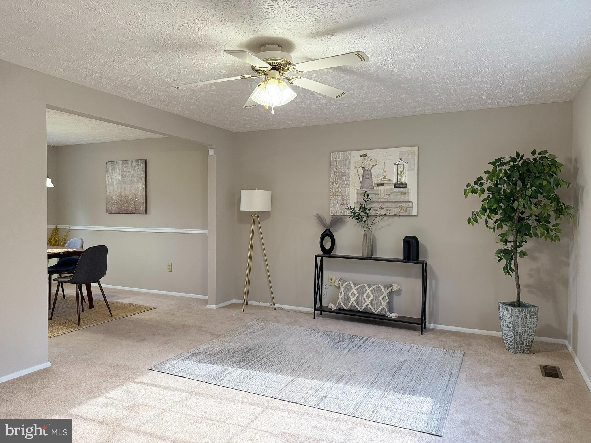 LANDFARE - Residential Lease