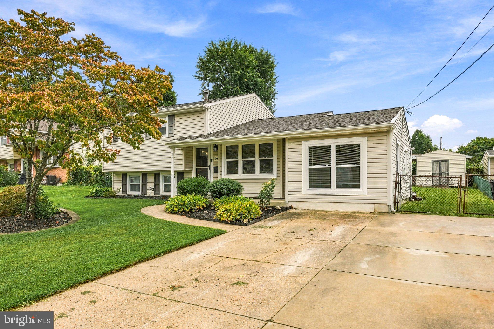948 LOIS DRIVE