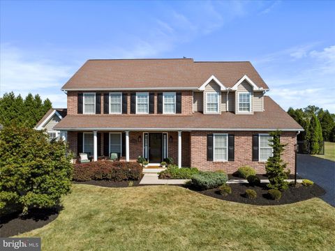 1033 WEBLING CIRCLE GREENCASTLE PA 17225