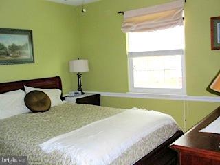 CROFTON VILLAGE - Residential Lease