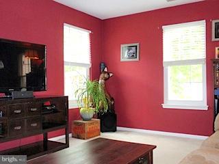 CROFTON VILLAGE - Residential Lease