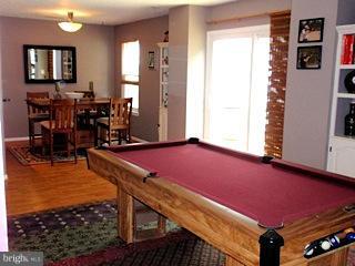 CROFTON VILLAGE - Residential Lease