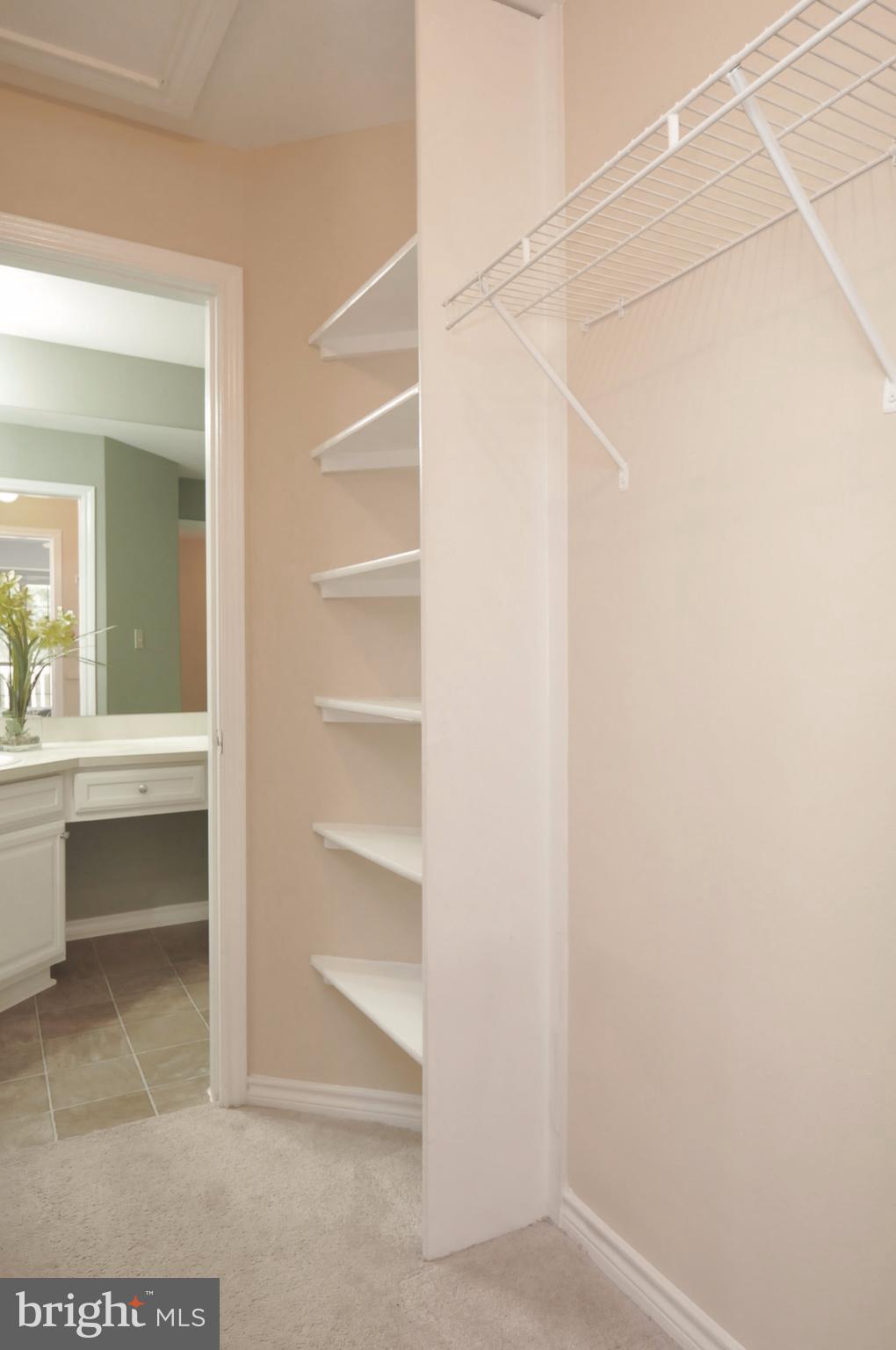 PENDERBROOK SQUARE CONDOMINIUMS - Residential Lease