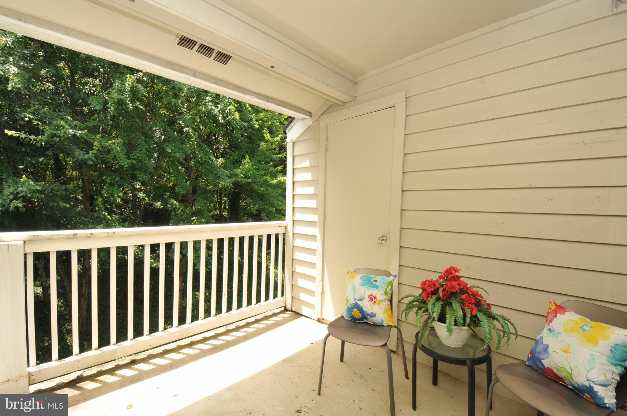 PENDERBROOK SQUARE CONDOMINIUMS - Residential Lease