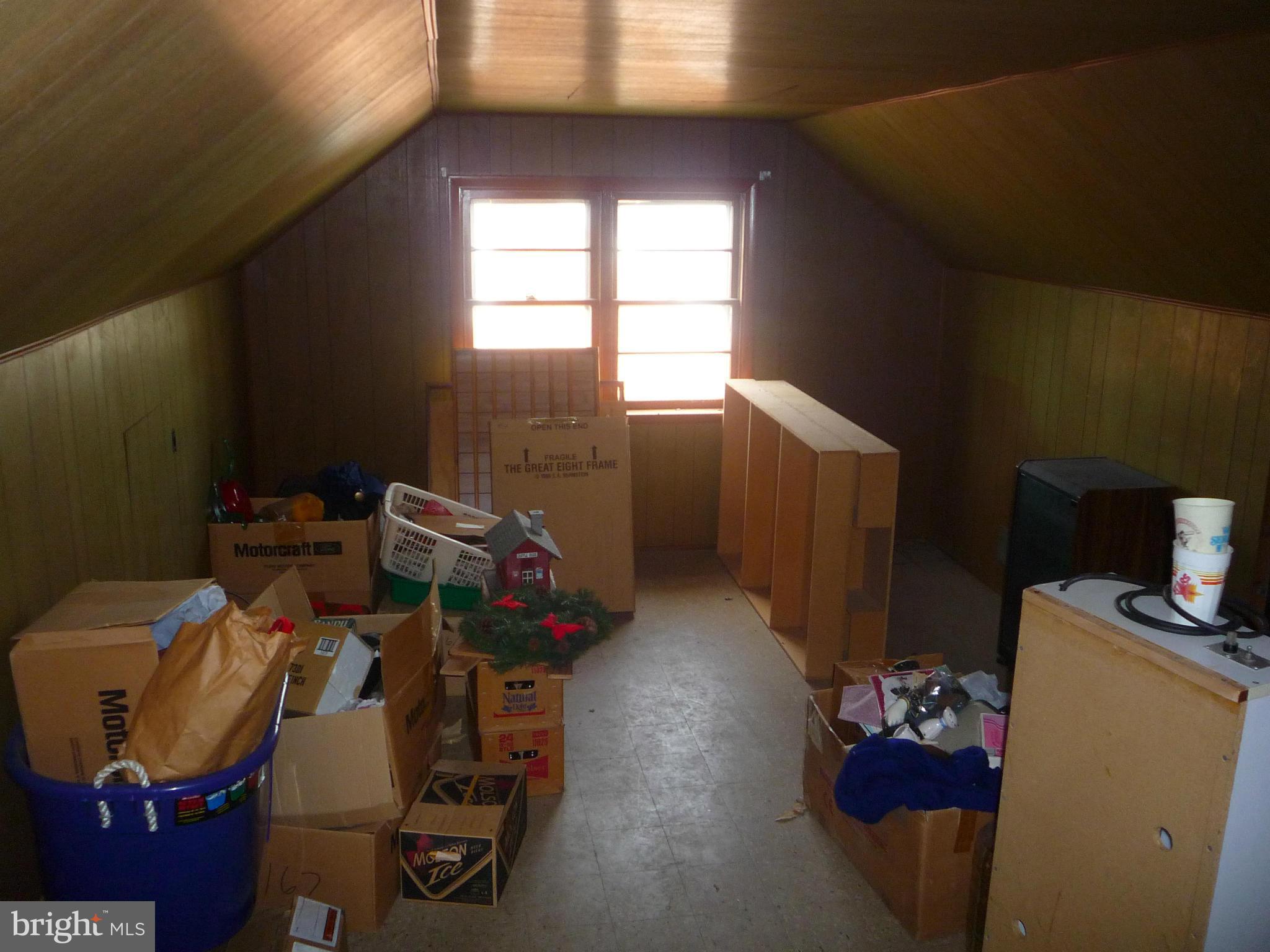 LAURELDALE - Residential