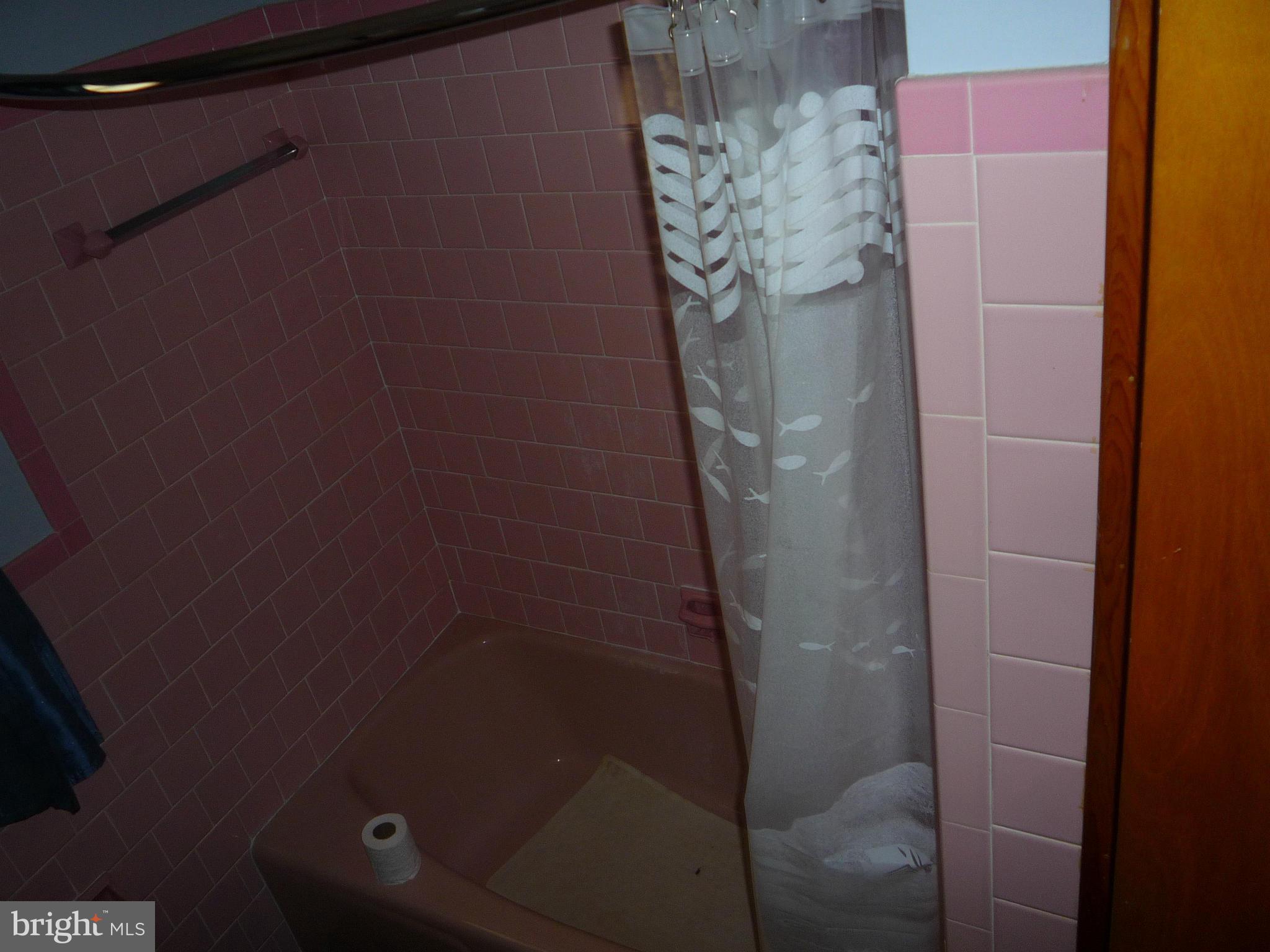 LAURELDALE - Residential