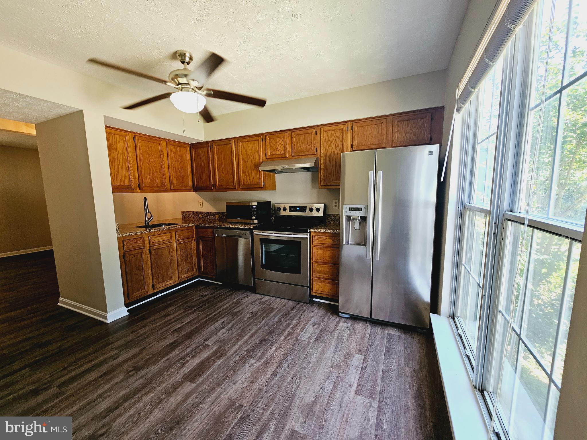 CABIN CREEKWOOD - Residential Lease
