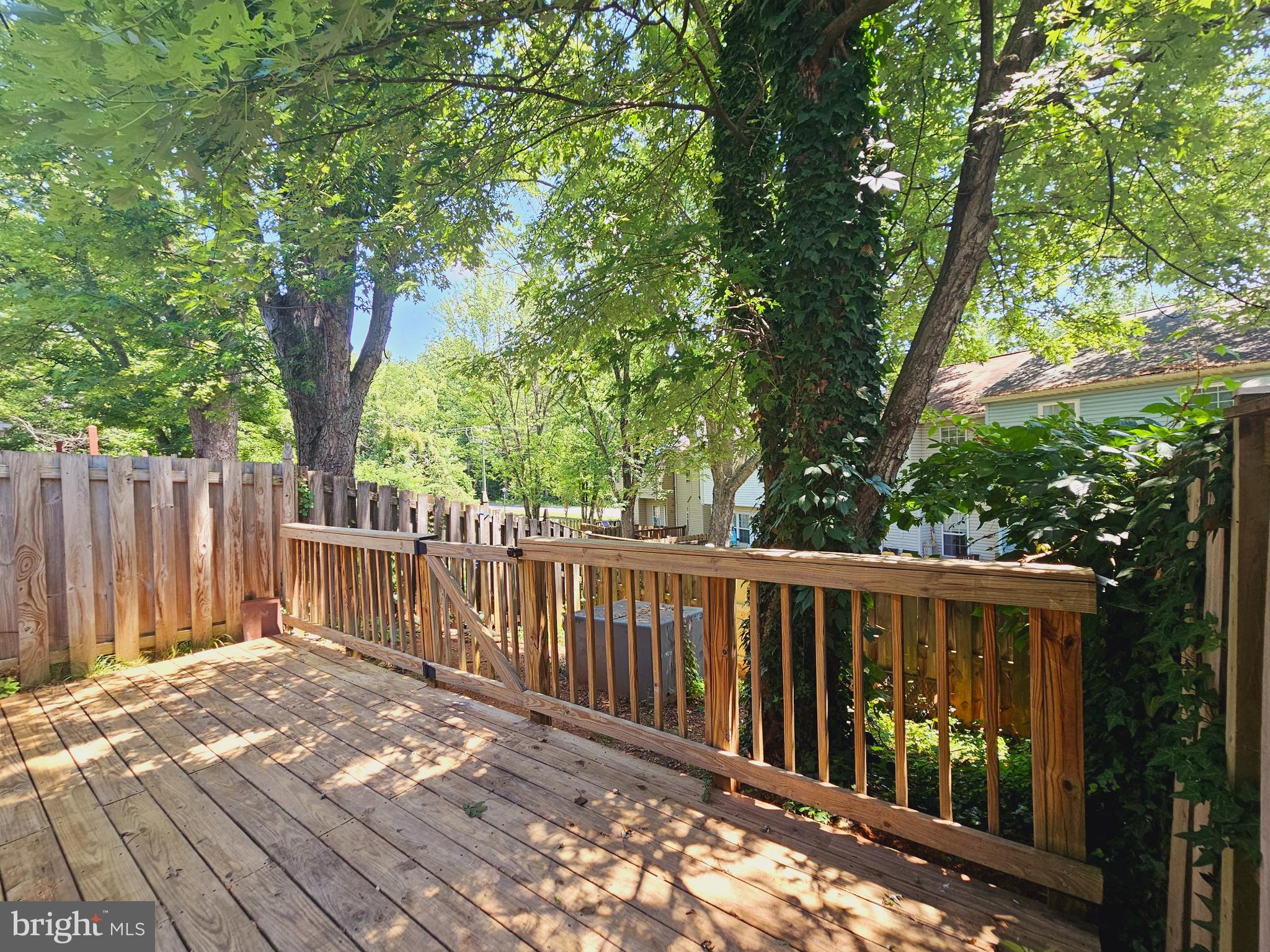 CABIN CREEKWOOD - Residential Lease