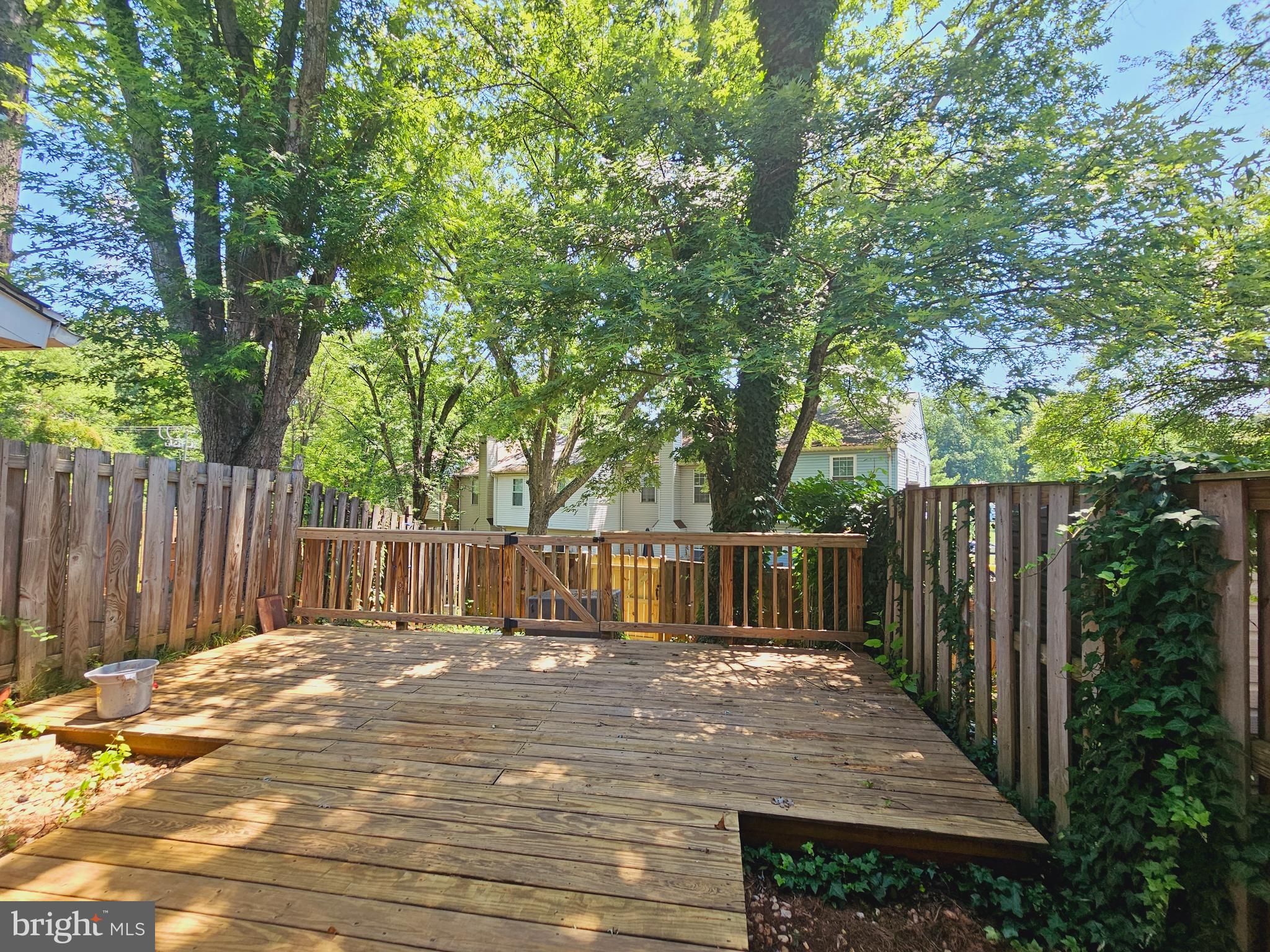 CABIN CREEKWOOD - Residential Lease