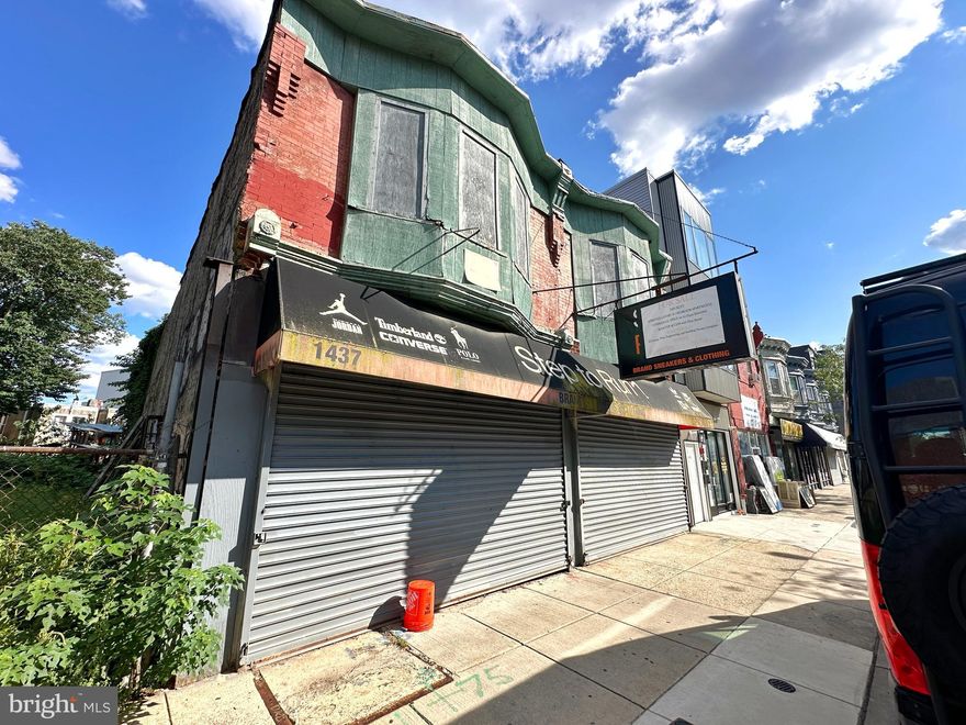 Investor alert! Development opportunity. Double property in the heart of Point Breeze. All plans , zoning and permits approved for 4 stories with commercial storefront on first floor and 6 apartments on the upper levels. Rooftop access with pilot house.  Plans call for a tear down of current structure and for new build from the ground up. Super location on a high traffic street surrounded by new construction everywhere. Come and take a peek!