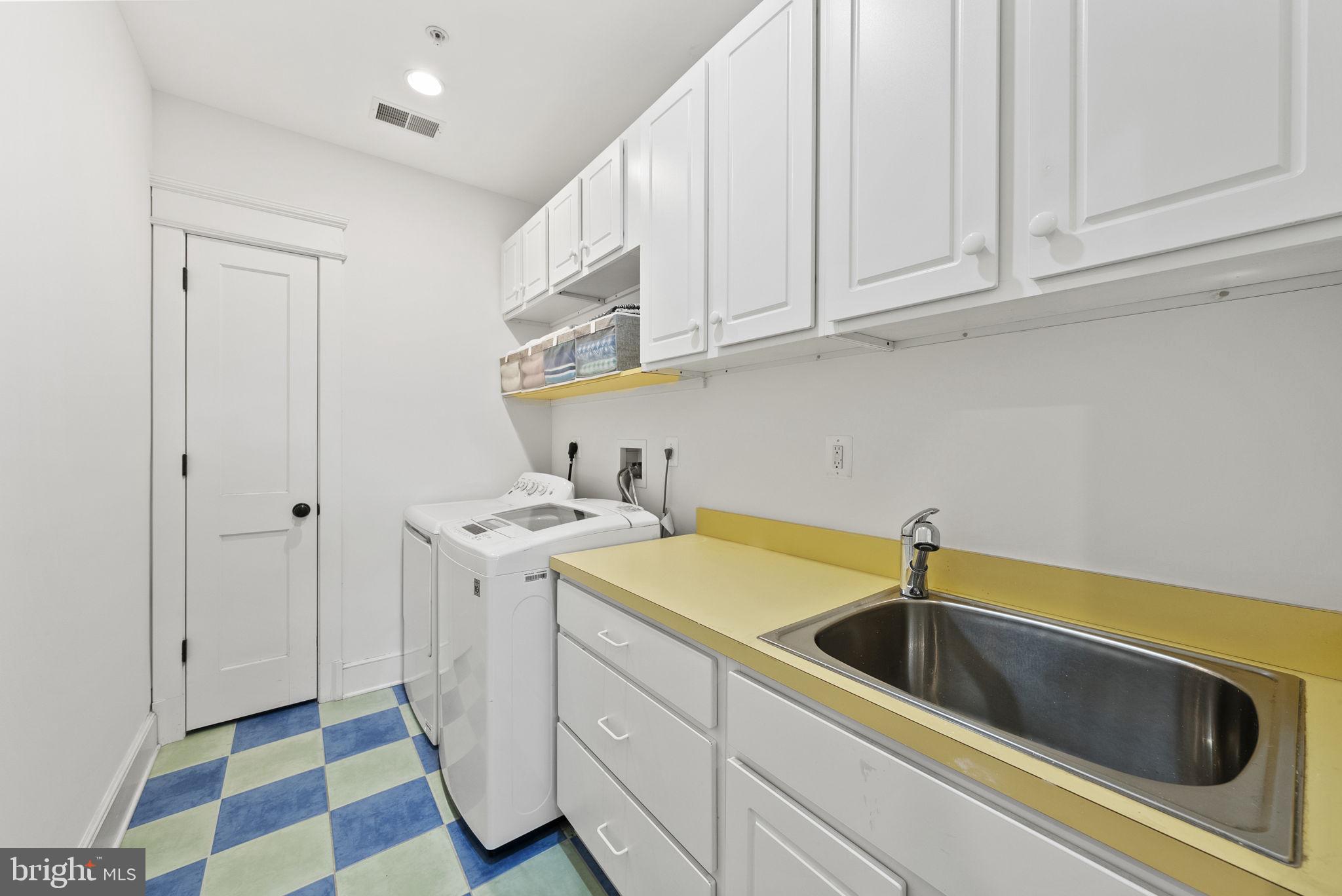 MARTINS ADDITION - Residential